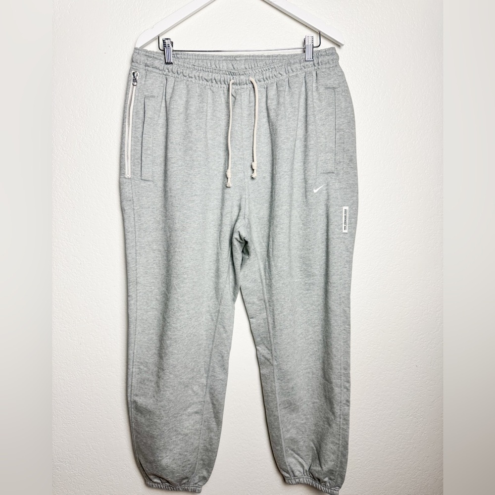 Nike Dri-FIT Standard Issue Joggers Pants Gray Mens Size XL - Picture 4 of 16